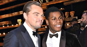 Leonardo-DiCaprio-John-Boyega.jpg