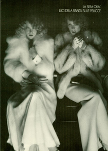 Luci_Lategna_Vogue_Italia_December_1973_04.thumb.png.6b2fc1b3c4945172bd546d2eee779b30.png