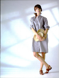 Meijer_Alberto_Aspesi_Spring_Summer_1984_05.thumb.png.9f9792a3f2e401e7a99c2284a996df39.png