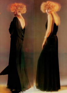 Neri_Lategan_Vogue_Italia_December_1973_02.thumb.png.00f90feb5edfb2d316eac733166c3b2e.png