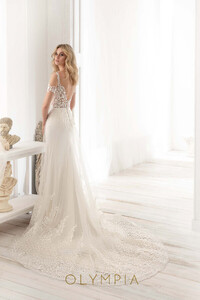 OlynpiaSposa12-abito-da-sposa-napoli-Maison-Magic.jpg