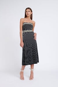 PIPESTRIPESTRAPLESSKNITDRESS-BLACKMULTI-1_1800x1800.jpg