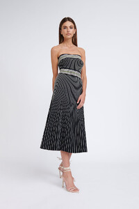 PIPESTRIPESTRAPLESSKNITDRESS-BLACKMULTI-6_1800x1800.jpg