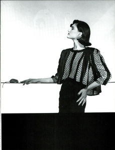 Papisca_Gianluca_Gabrielli_Spring_Summer_1984_02.thumb.png.94371c2393af70f16928f3963f8be3a7.png