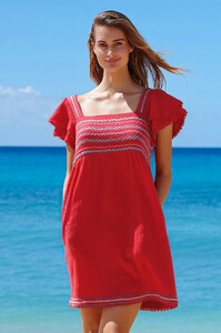 Red2_b32f7a39-5c38-4356-addf-588f9d4d674f.jpg