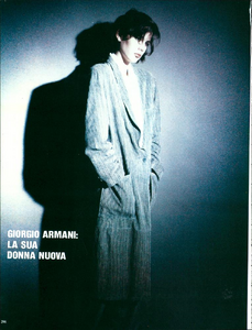 Roversi_Vogue_Italia_January_1984_07.thumb.png.9b6a758b95597a7b90b95e08fe942940.png