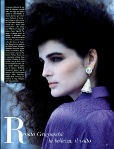 Sei_Omaggi_Vogue_Italia_September_1984_02_04.thumb.png.f25fd182630b123f46466c4a7f326901.png