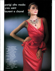 Yavel_Vogue_Italia_September_02_1984_04.thumb.png.e9bd99d1ddec6c9d6cebadeffaa38946.png