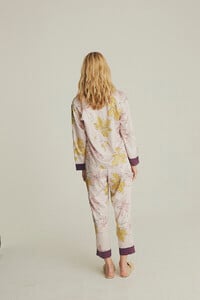 flower-print-viscose-pyjama-suit-soft-pink-viscose-pyjamas-house-of-silk-addtocart-house-of-silk-2989-13-B.thumb.jpg.472902c03dde5c18226c22c1b3db9062.jpg