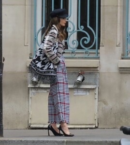 lily-collins-and-lucas-bravo-emily-in-paris-set-in-paris-08-24-2022-3.jpg