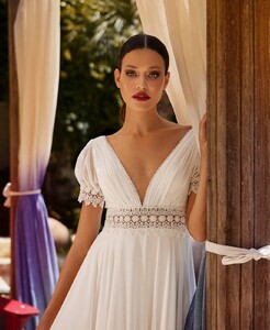 madam.burcumodaevi_205585977_2313763788768490_8670913542400321067_n.jpg