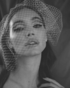 ninarajak_bridal_283546679_690971805467326_2418298608696642723_n.jpg