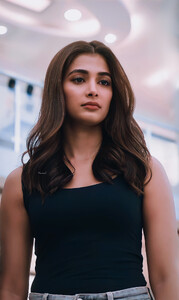 pooja_hegde.jpg