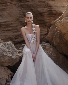 sarah.shawah.couture_275716128_649502009618362_4007586999431679276_n.jpg