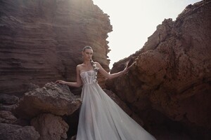 sarah.shawah.couture_277030043_5297701463615127_6380206851152017202_n.jpg