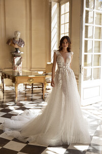 wedding-dress-apollina-.jpg