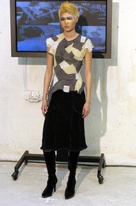 yh042.thumb.jpg.64c730e770396ca3e57e70ce7001250e.jpg