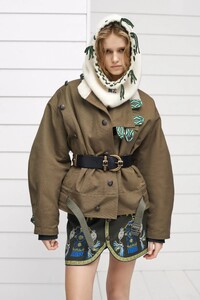 00004-Etro-Pre-Fall-22-credit-brand.jpg