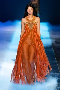 00036-alberta-ferretti-spring-2023-ready-to-wear-credit-gorunway.thumb.webp.5cf791ecdf11d12e4ce8357140dec690.webp