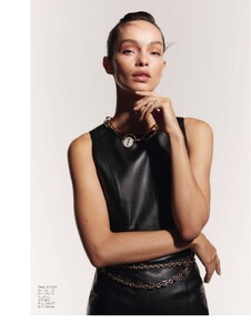 Hello! Fashion Monthly 10.2022 -page-009.jpg