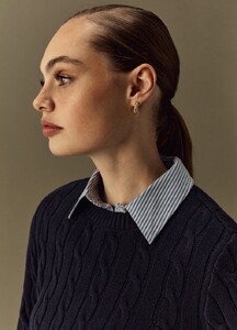 12185246.jpg