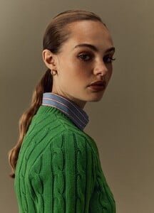 12185256.jpg