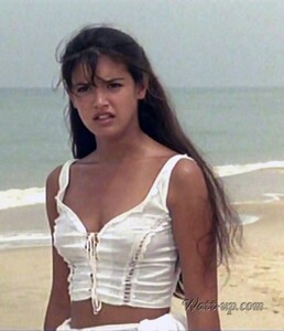 Phoebe Cates - Paradise2.jpg