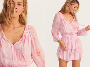 1656874387_CarolineKelley-UnknownBrand2022Pink02.thumb.jpg.1b4cc367cd9cc6b16b3d82905f3fb4be.jpg