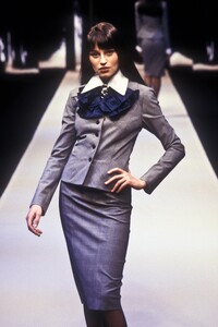 1656988680_HerveLeger1997WomenRTW36.thumb.jpg.47ec0bef127dc7a1ccd01b885354efb2.jpg