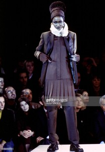 dia f97gaultier--1289618777-.jpg