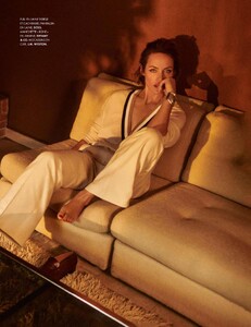 Elle_France_-_1er_Septembre_2022 p2-page-045.jpg