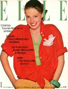 2128064325_ELLEFrance(1977).PhotographbyFouliElia..thumb.jpg.5ae56e5e89db3a7b0d86e6ff5f9f3193.jpg