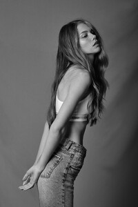 2166da_d2511547cf1b494cbc84c2bb0b5a68a3_mv2.jpg