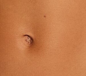 unknown belly button....JPG