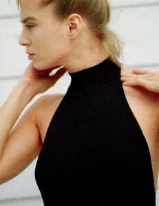 233526559_Elle(JP)1986-4-5PH.by-of-(64).thumb.jpg.7ba9b6261bf8e6a06e7880db3de77b5e.jpg