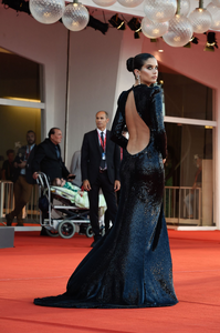 454441782_79VeniceInternationalFilmFestival20221.png