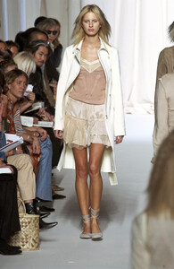 463570694_MartineSitbon2002SS1.thumb.jpg.a42f1163e2c6e8e21aac8be9c36f605a.jpg