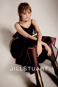 523795078_JillStuartFall2016ad-01.thumb.jpg.5fb25b7bc09520b8128db2295450bec2.jpg