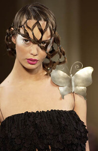 Haute Couture Spring-Summer 2002 Ji Haye's collection (4).jpg