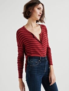 7W64431_640_2.jpg