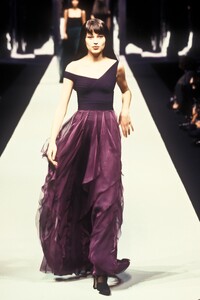 816624232_HerveLeger1997WomenRTW88.thumb.jpg.88bcebfa554fcb1676dcad1ba456b7ef.jpg