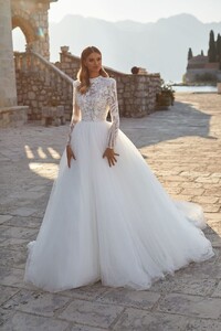 993acce42f5f6a123ec06cc9debb424b.jpg