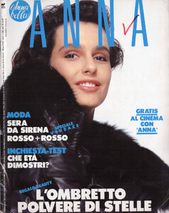 AnnaIT281088no44cover.thumb.jpg.7db3a77d00f9ee9529b158ee301e54aa.jpg