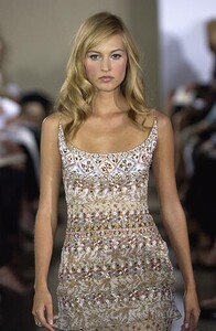 Badgley_Mischka_SS2003_06.jpg