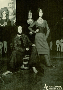Bailey_Vogue_Italia_November_1969_08.thumb.png.de08f0e0977ca3ed303698694231005b.png