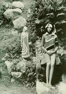 Bailey_Vogue_Italia_November_1969_27.thumb.png.592dc3ee5b51f57291da48dcfe173808.png