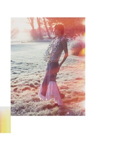 Borthwick_AnOther_Magazine_Spring_Summer_2009_16.thumb.jpg.8b0f693306fbdaa712ed4180c80e43ca.jpg