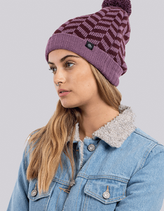 Buffalo-Gorro-Pol-Yester-Pompom-Morado-Mujer-3.png