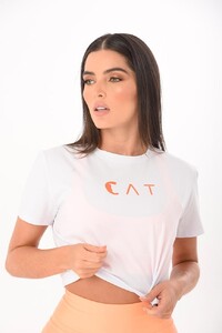 CAT-Activewear-colors-camiseta-basica-neon-blanca-logo-melon-CBNB004.jpg