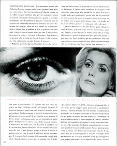 CD_Vogue_Italia_May_1990_03.thumb.png.4b07f4fd18099fc2143e9535e1ce25a3.png